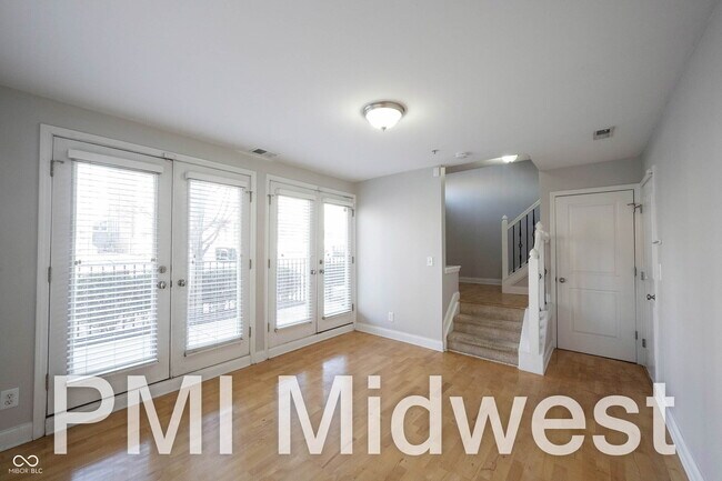 Foto del edificio - 515 E New York St