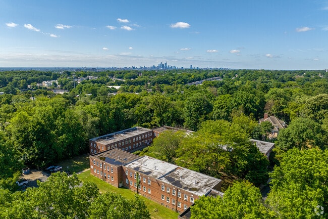 Context to Center City - Church Lane Court
