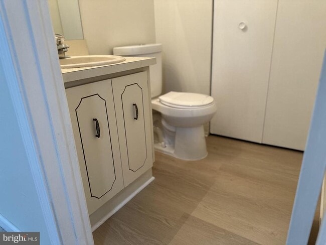 Foto del edificio - 329 Gwynedd Ct