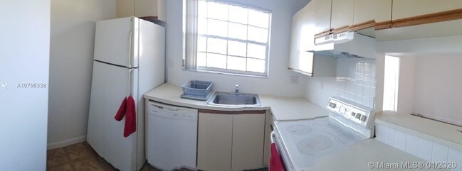 Foto del edificio - 2121 NW 96th Terrace