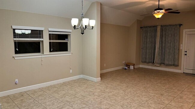 Building Photo - 1109 Williams Way