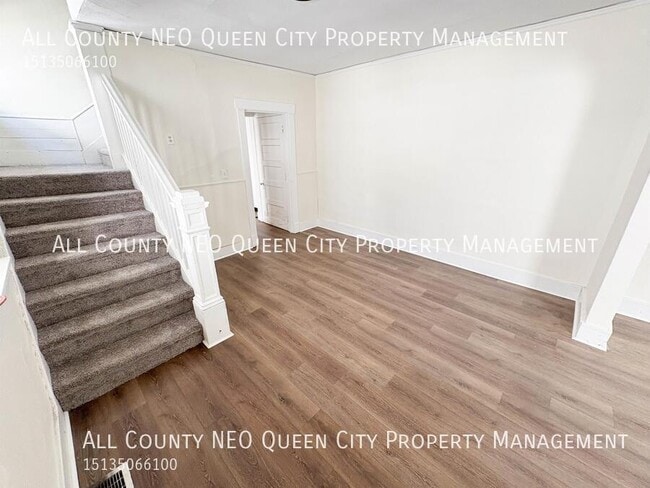Building Photo - 126 Wroe Ave