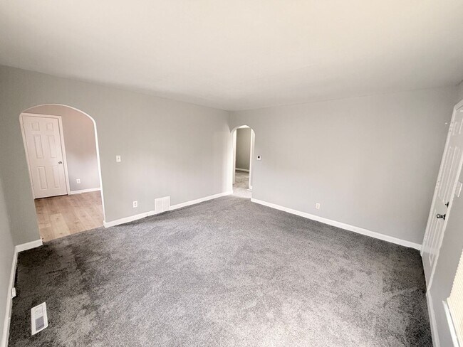 Foto del edificio - 1207 N McCoy St