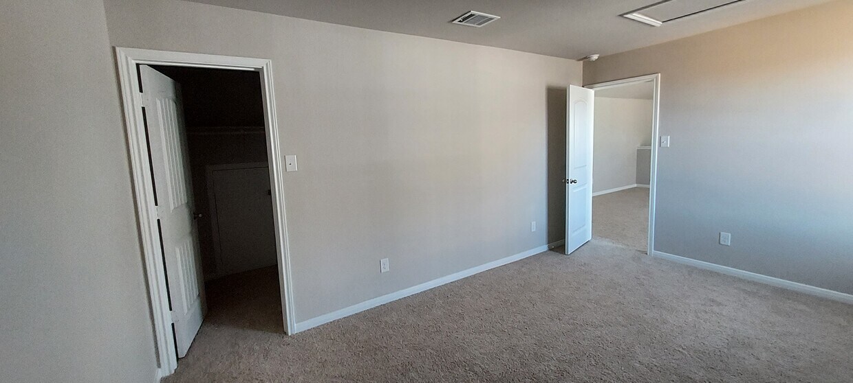Building Photo - 170 Coralbean Dr