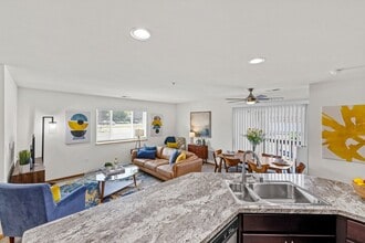Building Photo - Saddle Brook
