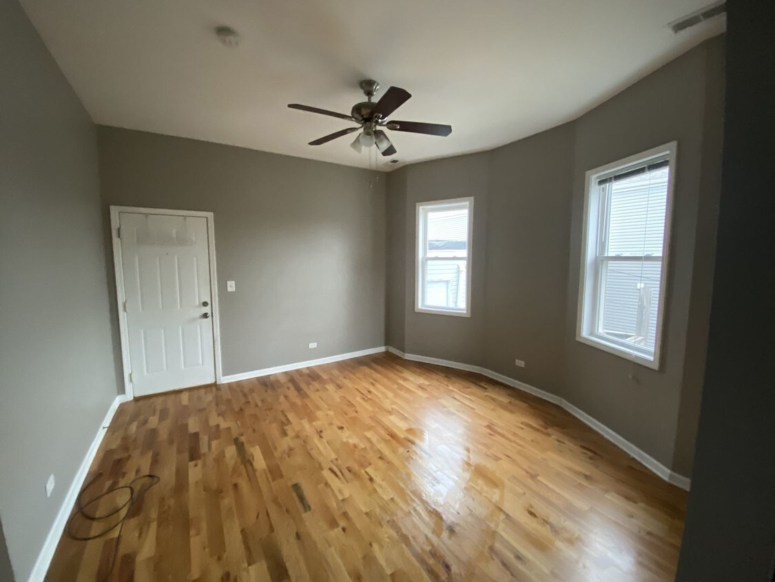 Primary Photo - 1620 N Spaulding Ave