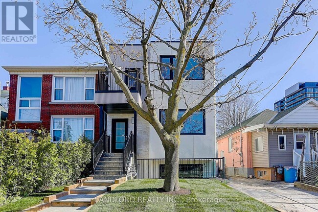 Building Photo - 71 Livingstone Ave