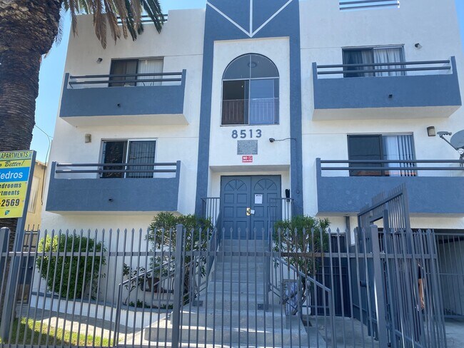 Building Photo - 8513 Cedros Ave