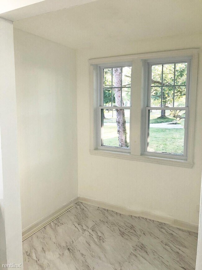 Building Photo - 3 br, 1.5 bath House - 226 Clearfield Dr