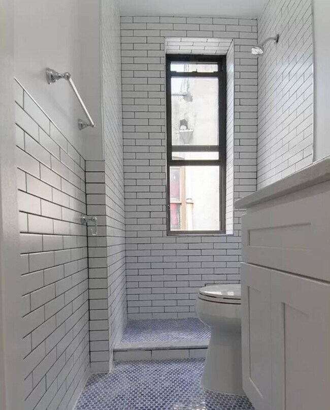 Foto del edificio - 4422 3rd Ave