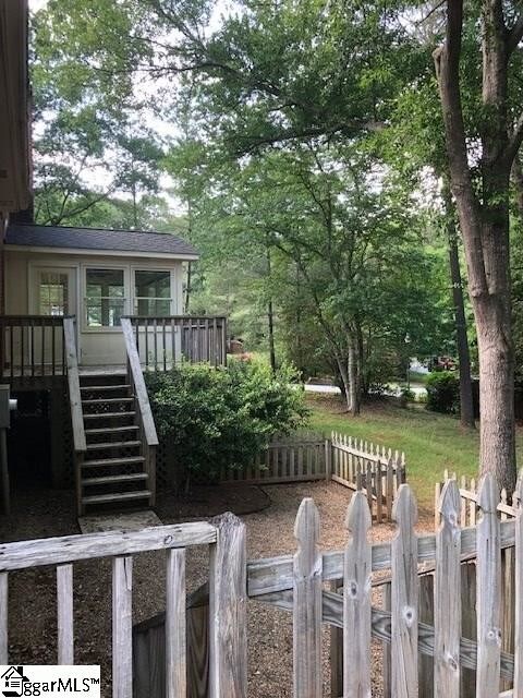 Building Photo - 201 S Lady Slipper Ln