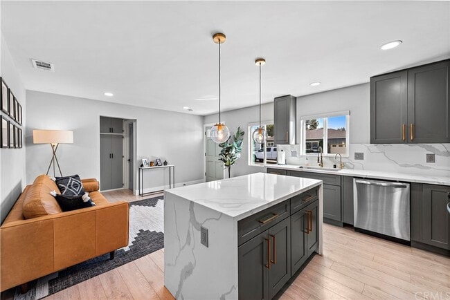 Foto del edificio - 5136 Alumni Pl