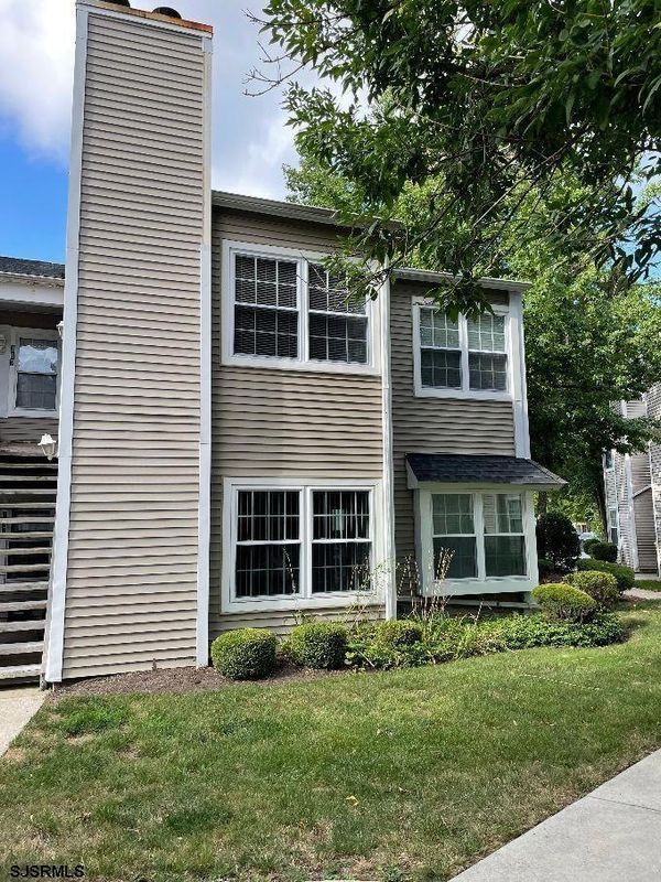 Foto del edificio - 187 Meadow Ridge Rd