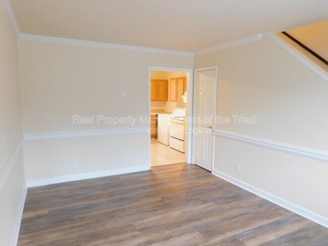 Foto del edificio - 2405 E Florida St