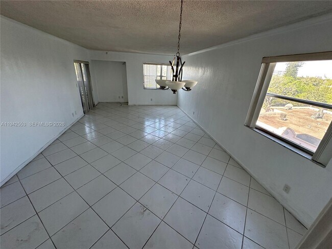 Foto del edificio - 3301 Spanish Moss Terrace