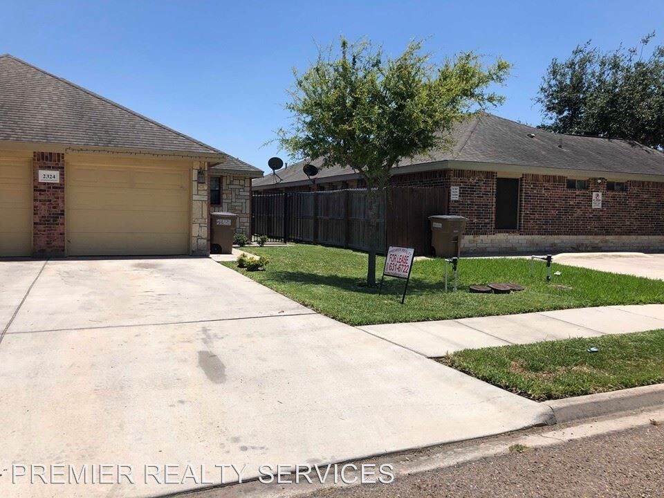 2324 Peridot St, Edinburg, TX 78541 Room for Rent in Edinburg, TX