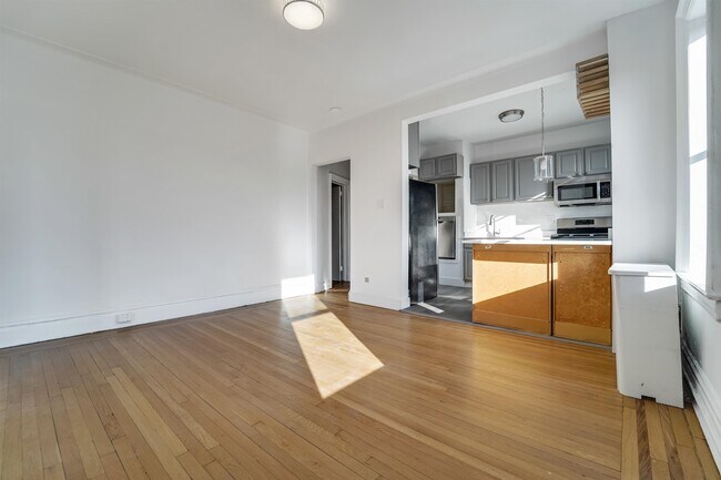Building Photo - 275 Harrison Ave