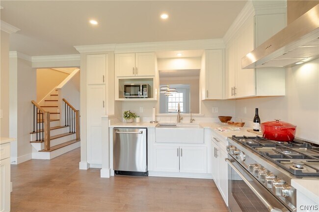 Foto del edificio - 8116 Verbeck Dr