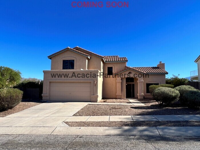 Foto principal - Beautiful home with private yard that backs to open space green belt