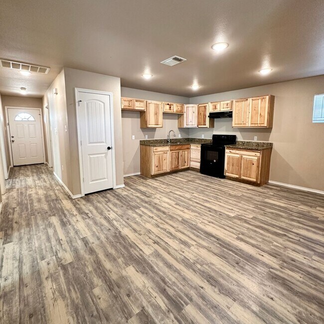 Foto del edificio - $99 Move In Special With 13 Month Lease!