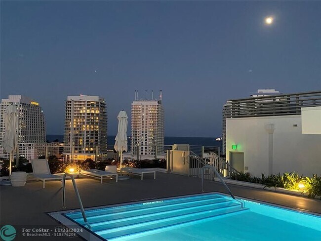 Building Photo - 435 Bayshore Dr