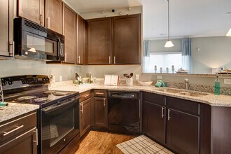 Enclave at Bailes Ridge Apartment Homes photo'