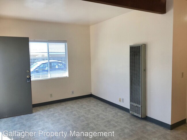 Building Photo - 1 br, 1 bath House - 27 1/2 Magnolia Ave.
