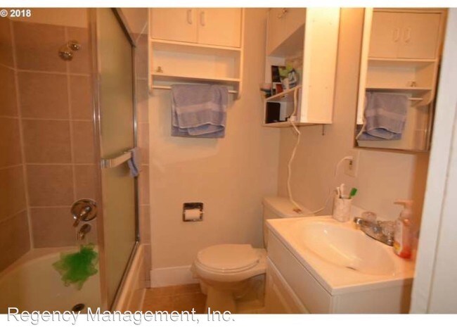 Foto del edificio - 11525-11555 SW 12th St