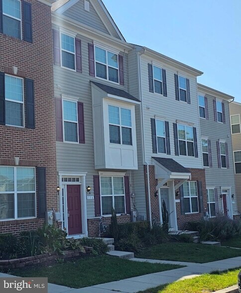 Foto principal - 156 Ironwood Ct