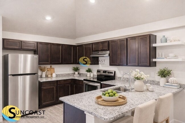 Foto del edificio - 3817 SW 8th Ct