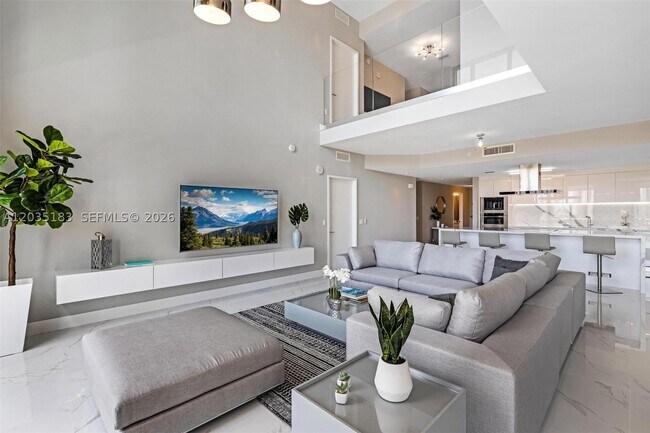 Building Photo - 330 Sunny Isles Blvd