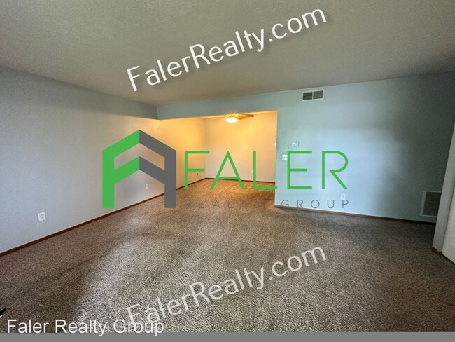 Building Photo - 2 br, 1 bath House - 5223 Belle Isle Drive