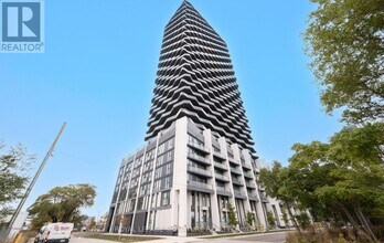 Building Photo - 36 Zorra St