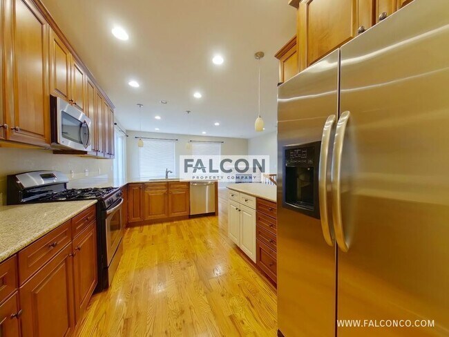 Foto del edificio - 2153 Windwalker Grv