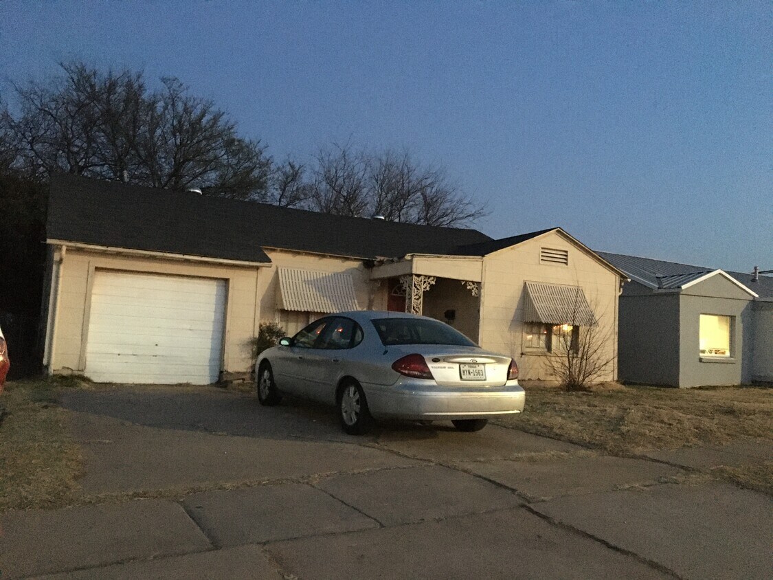 2213 Kemp Blvd, Wichita Falls, TX 76309 House for Rent in Wichita Falls, TX