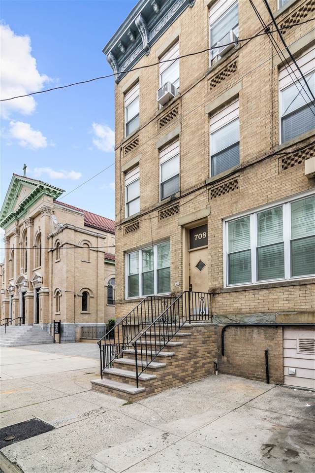 708 Jefferson St Unit 4, Hoboken, NJ 07030 708 Jefferson St Hoboken