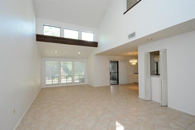 Foto del edificio - 4508 Medinah Pl