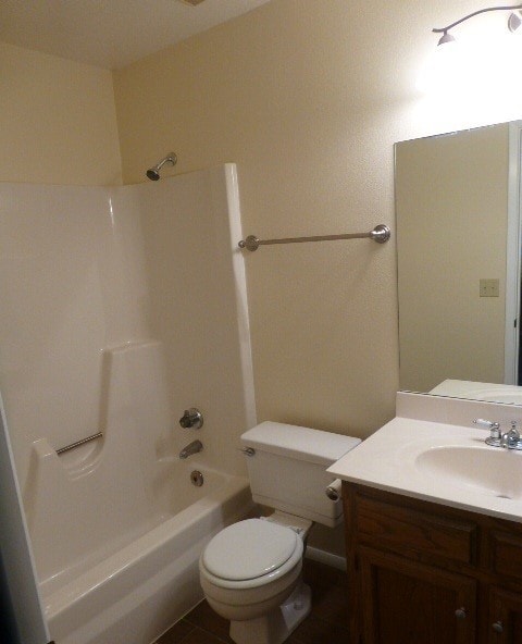Building Photo - 520 N Stapley Dr