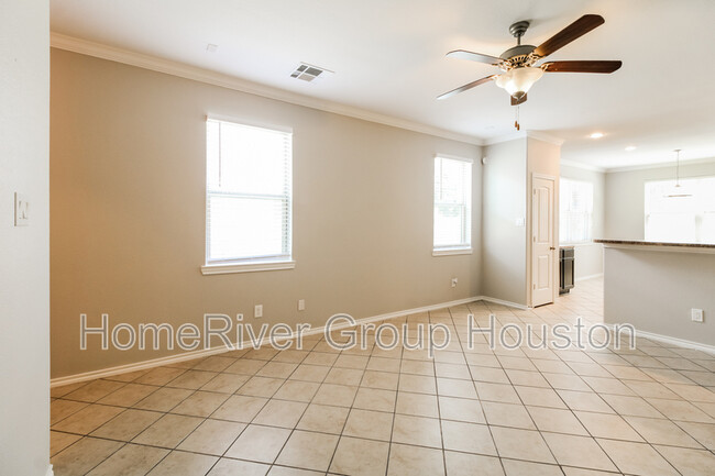 Foto del edificio - 8822 Orchard Ridge Ln