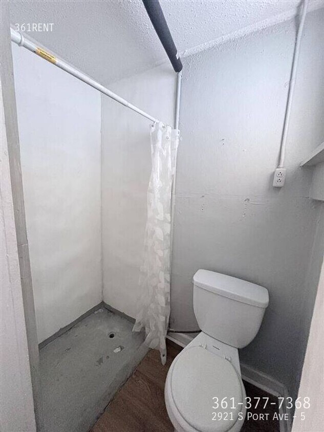 Foto del edificio - 2921 S Port Ave