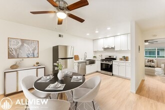 Building Photo - 16572 Sabot Ln