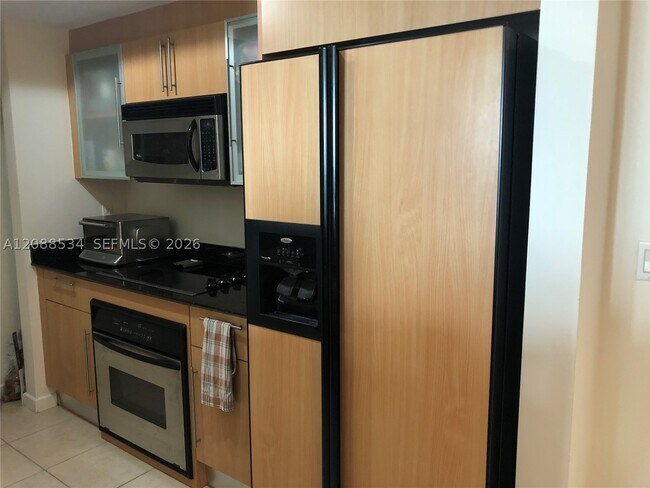 Foto del edificio - 335 S Biscayne Blvd