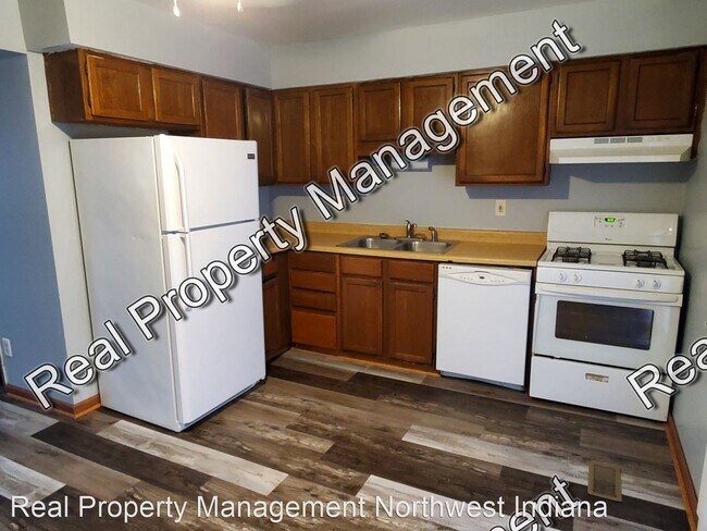 Foto del edificio - 3 br, 1.5 bath House - 4059 W. 73rd Unit D