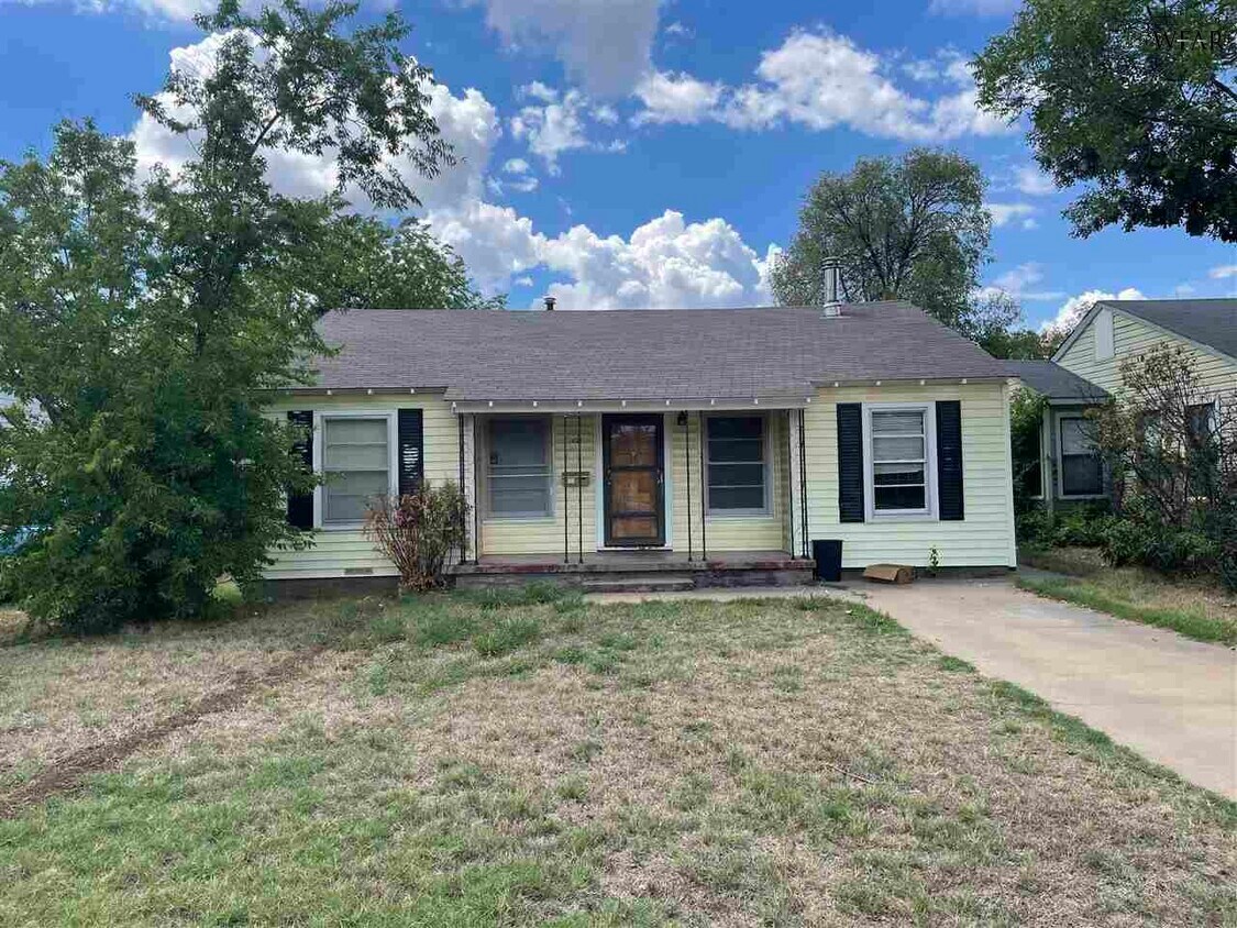 3106 Barrett Pl, Wichita Falls, TX 76308 House Rental in Wichita