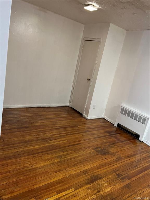 Building Photo - 2818 Olinville Ave