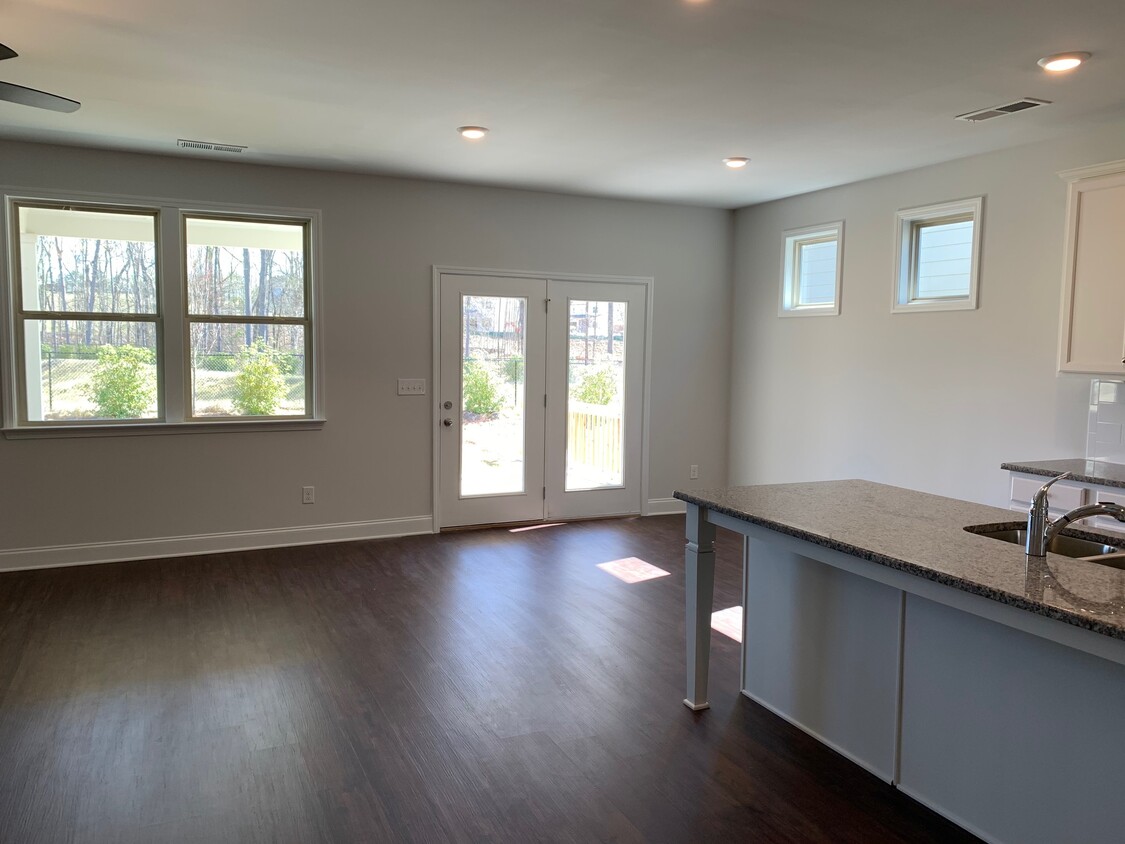 Photo - 3561 Creek Hollow (Buford, GA)