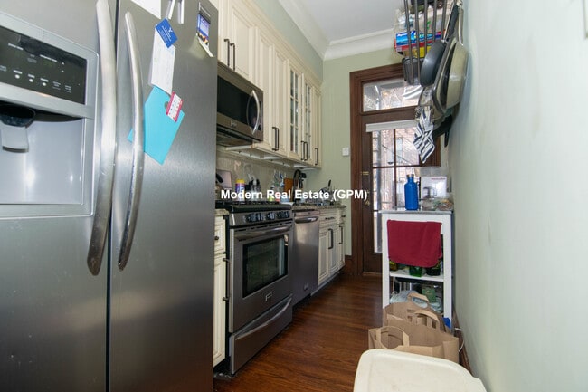 Building Photo - 20 Worthington St