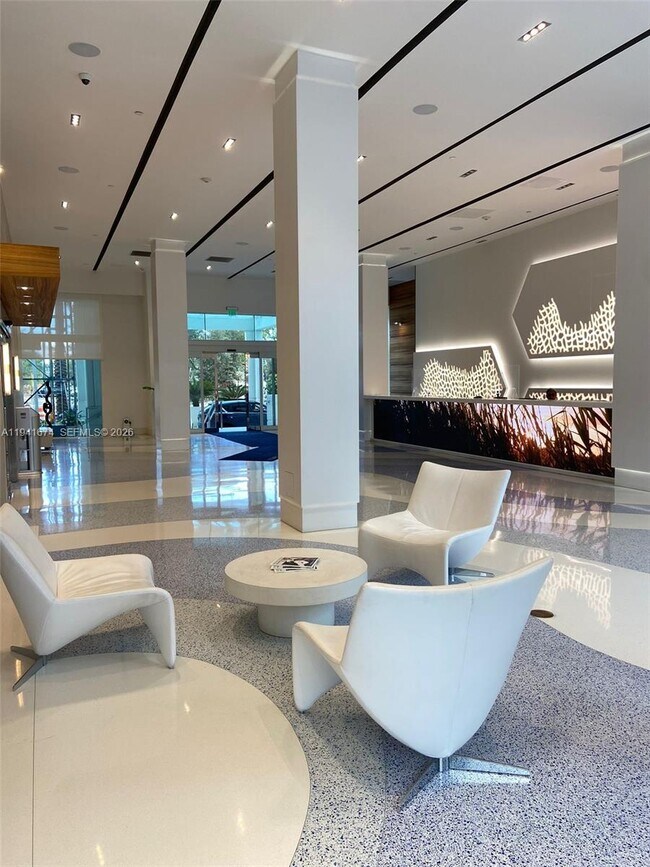 Foto del edificio - 650 West Ave