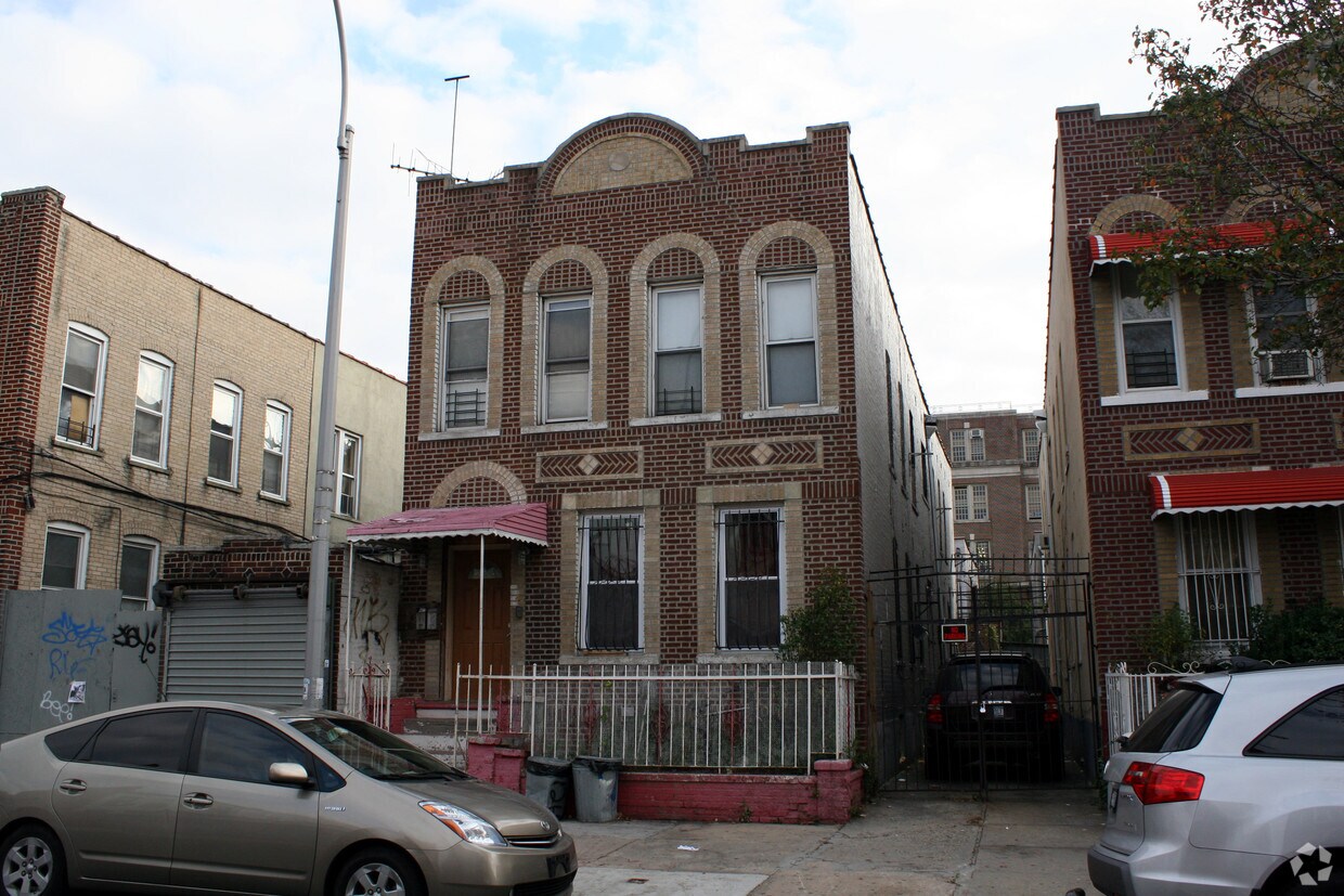 1264 Boynton Ave, Bronx, NY 10472 Apartments in Bronx, NY