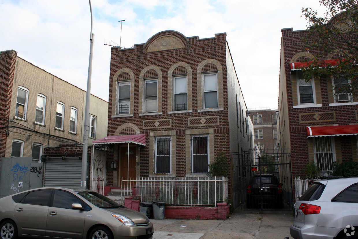 1264 Boynton Ave, Bronx, NY 10472 - Apartments in Bronx, NY ...